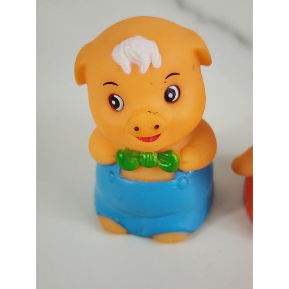 Pencil Sharpener Piglet Pig Piggy Figurine 2 1/2" Great Wall #637 Rubber 80s x2 - Picture 2 of 16